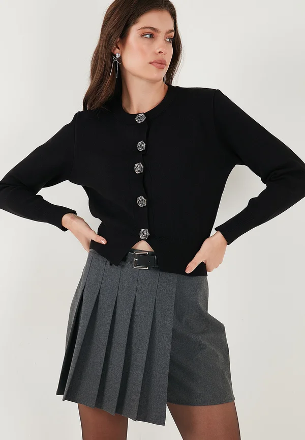 REGULAR FIT - Strickjacke - black
