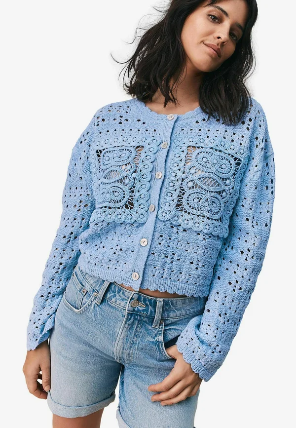 REGULAR FIT - Strickjacke - blue pale