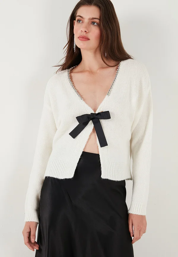 REGULAR FIT - Strickjacke - ecru