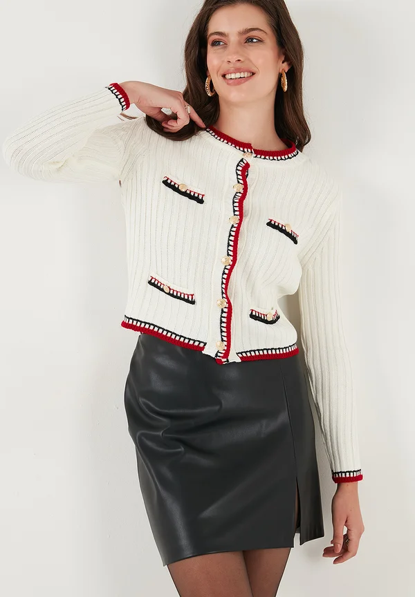 REGULAR FIT - Strickjacke - ecru