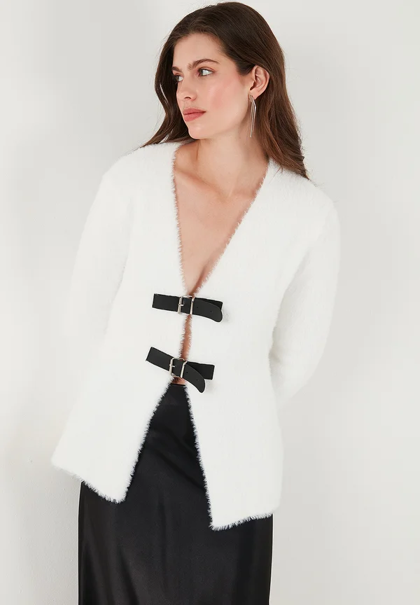 REGULAR FIT - Strickjacke - ecru