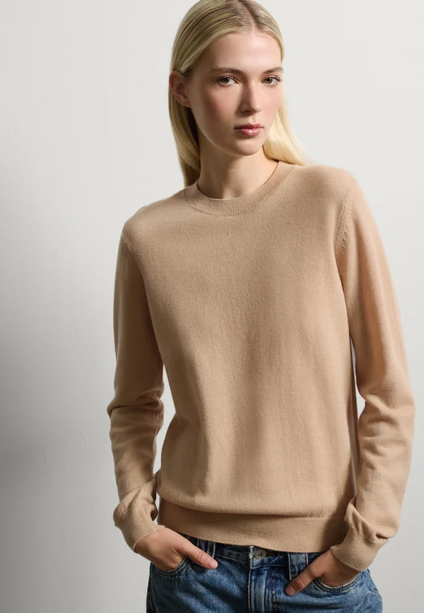 REGULAR FIT  - Strickpullover - light beige