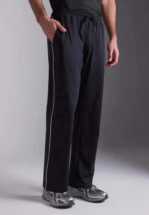 REGULAR FIT TRACKSUIT WITH DRAWCORD - Jogginghose - black