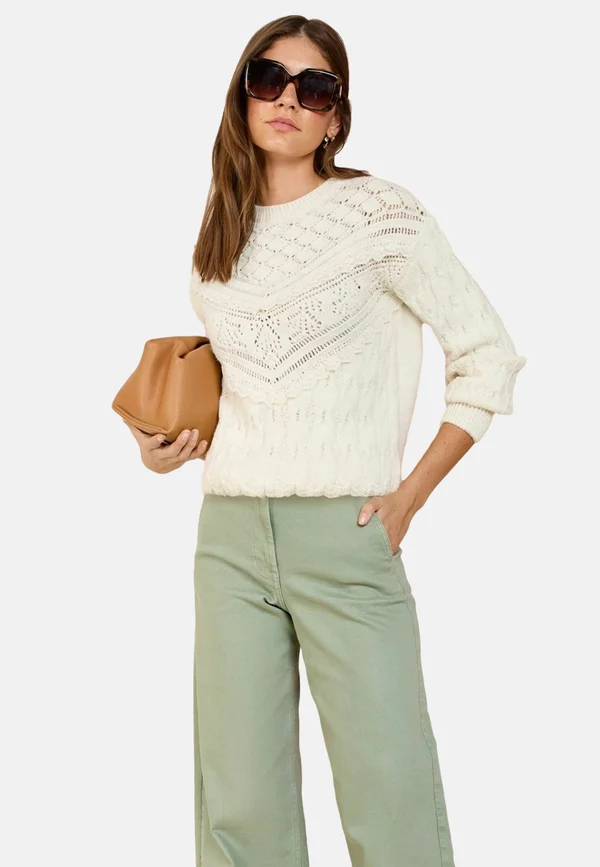 REGULAR FIT - TRIM  - Strickpullover - ivory