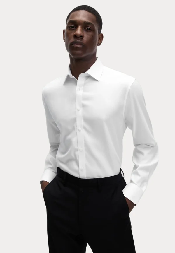 REGULAR FIT ULTIMATE NON IRON - Businesshemd - white