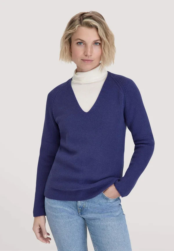 REGULAR - Strickpullover - irisblau
