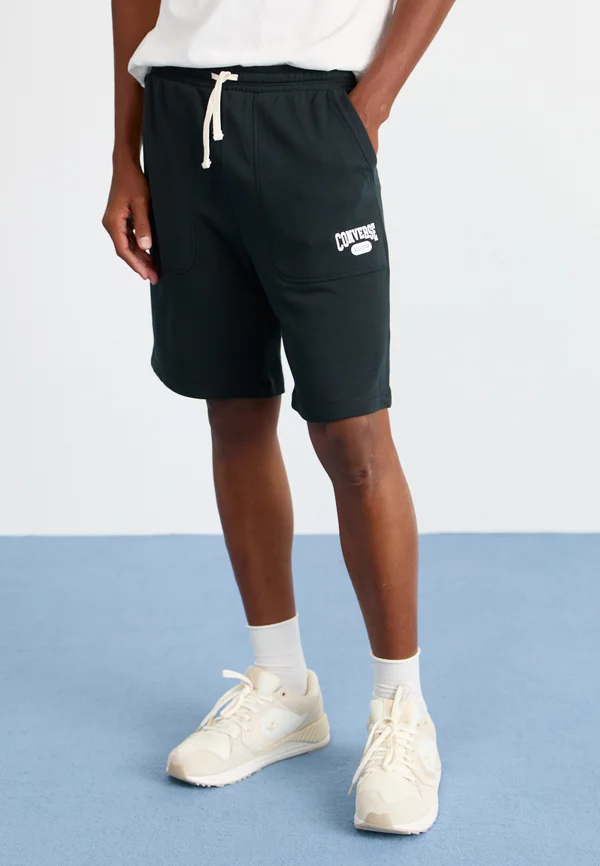 RETRO CHUCK CORE GRAPHIC SHORT - Shorts - black