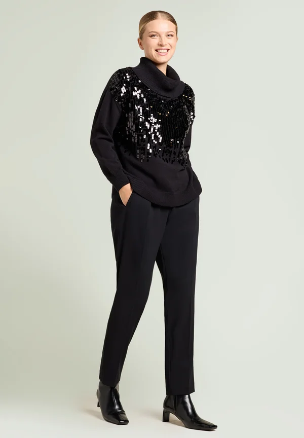 RICAMATA CON COLLO STACCABILE - Strickpullover - nero