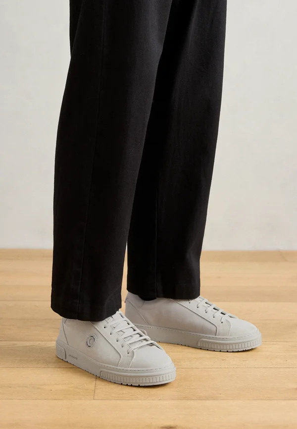 RICO 3D LOGO ON AND RUFFLE RELIEF  - Sneaker low - cream