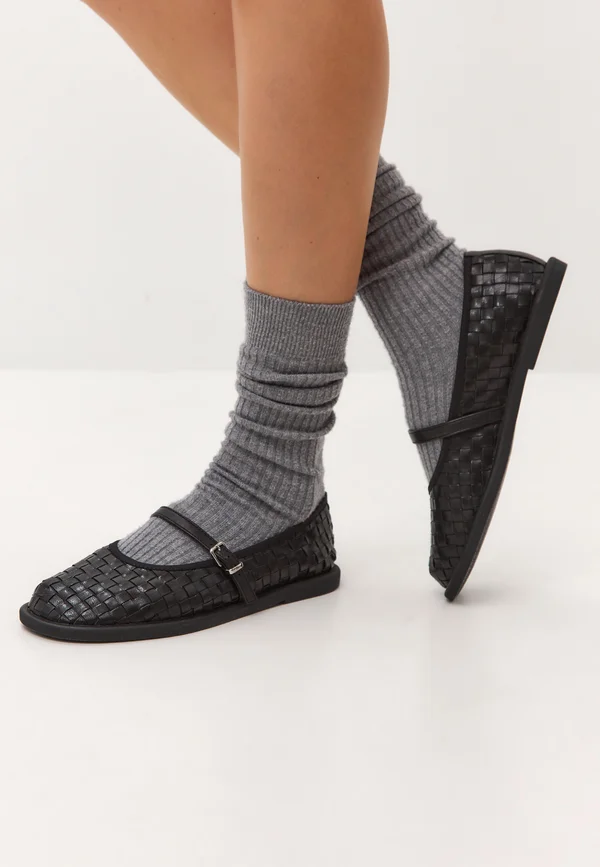 Riemchenballerina - black