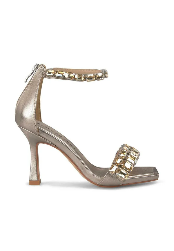 Riemchenballerina - bronce