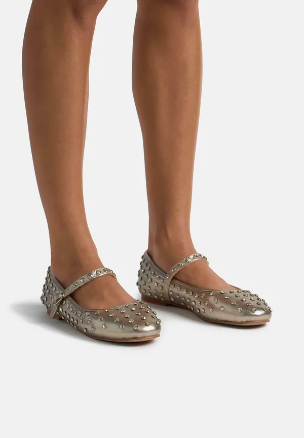 Riemchenballerina - bronce