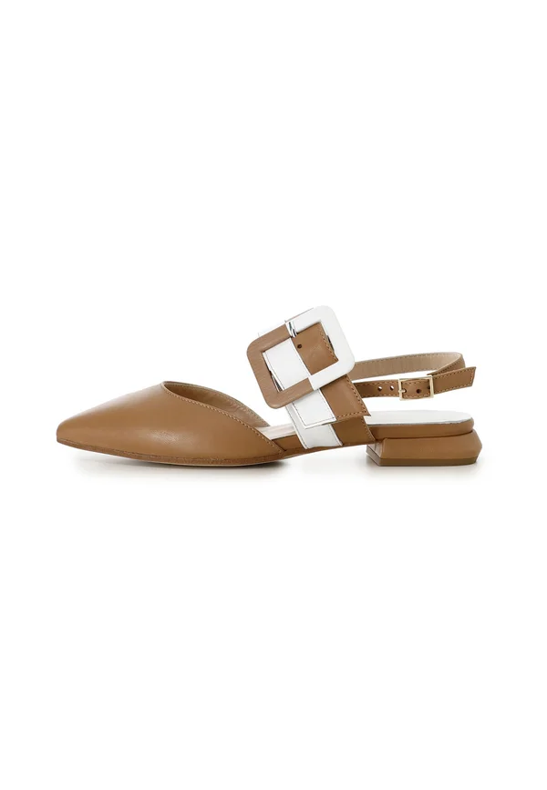 Riemchenballerina - brown leather white