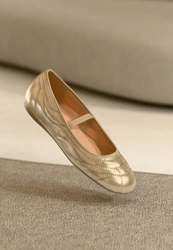 Riemchenballerina - gold-coloured