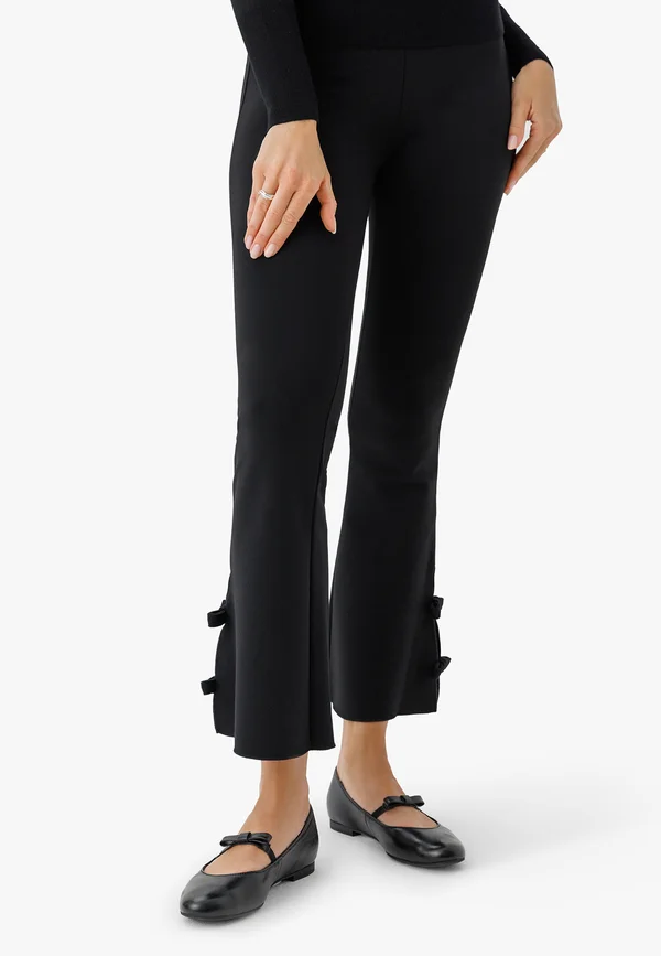 Riemchenballerina - schwarz