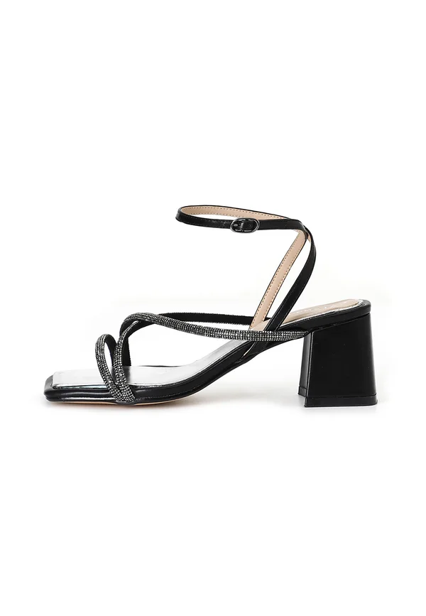 Riemensandalette - black