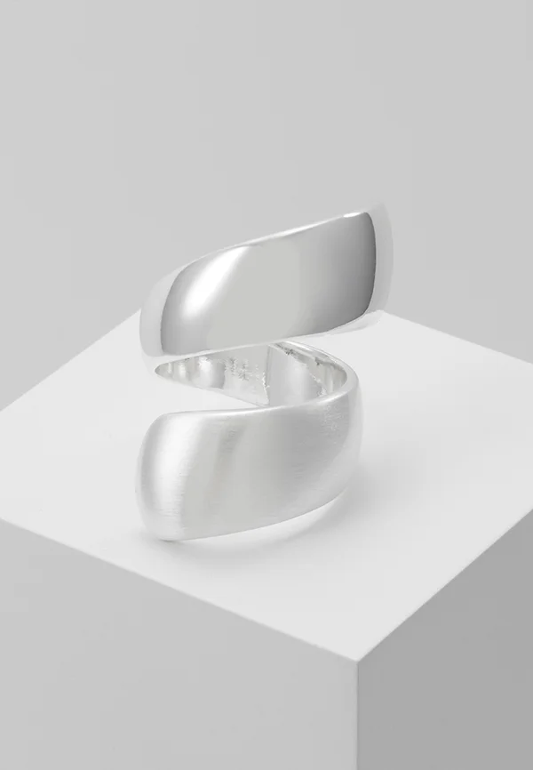 Ring - silver-coloured