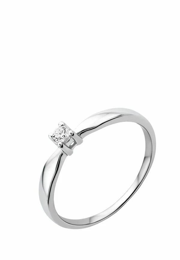 Ring - white gold