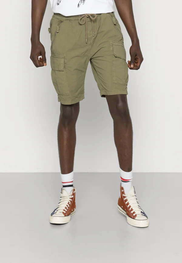 RIPSTOP JOGGER SHORT - Shorts - olive