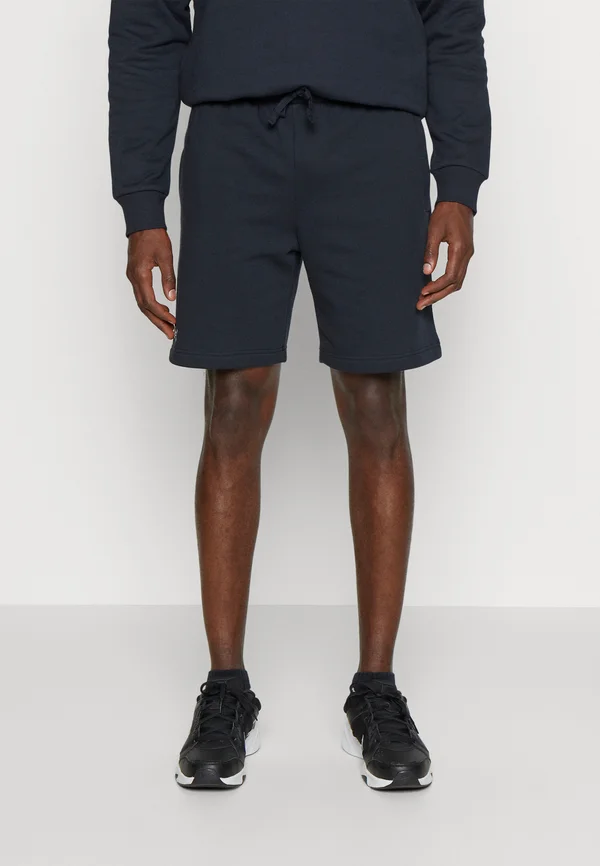 RIVAL FLEECE - Kurze Sporthose - black/white