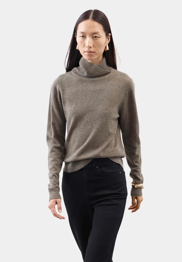 ROLL NECK - Strickpullover - nutmeg