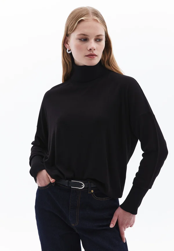 ROLLKRAGEN MIT OPTIK - Strickpullover - black