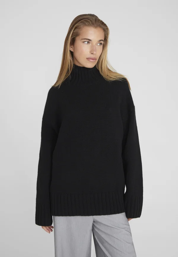 ROLLKRAGENPULLOVER OVERSIZED BOXY - Strickpullover - black