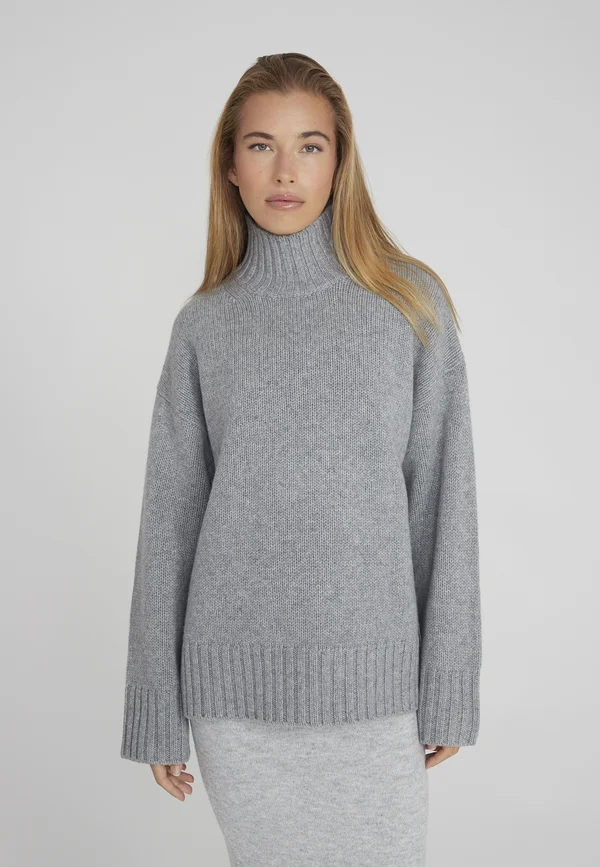 ROLLKRAGENPULLOVER OVERSIZED BOXY - Strickpullover - silver melange
