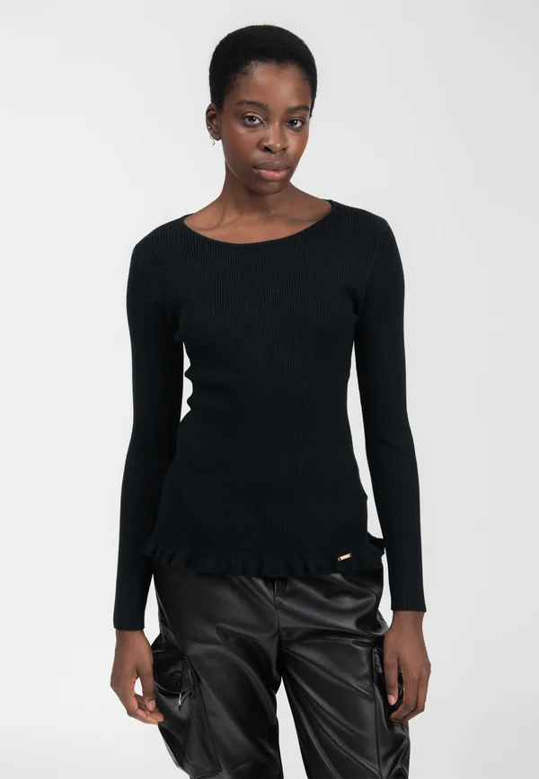 RUCHED HEM - Strickpullover - black