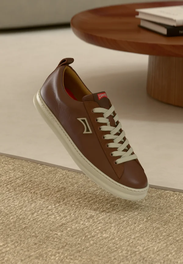RUN FOUR - Sneaker low - sella cola/rug cola