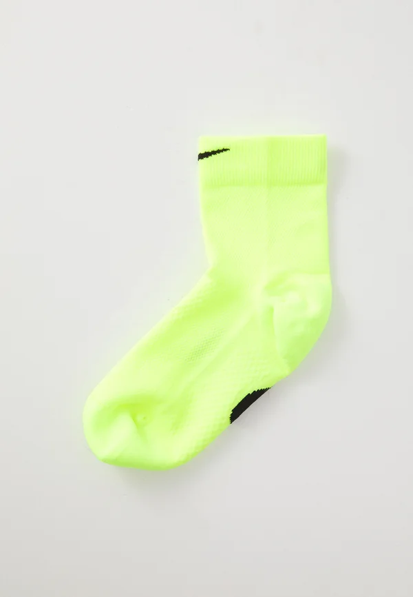 RUN UNISEX - Sportsocken - volt/black