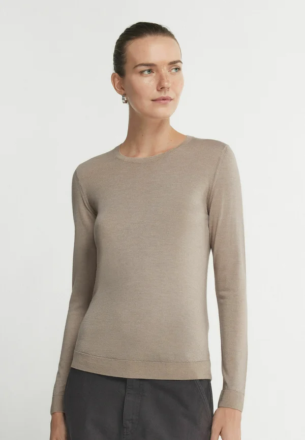 RUNDHALS - AUS ULTRALIGHT - Strickpullover - Dark Grey