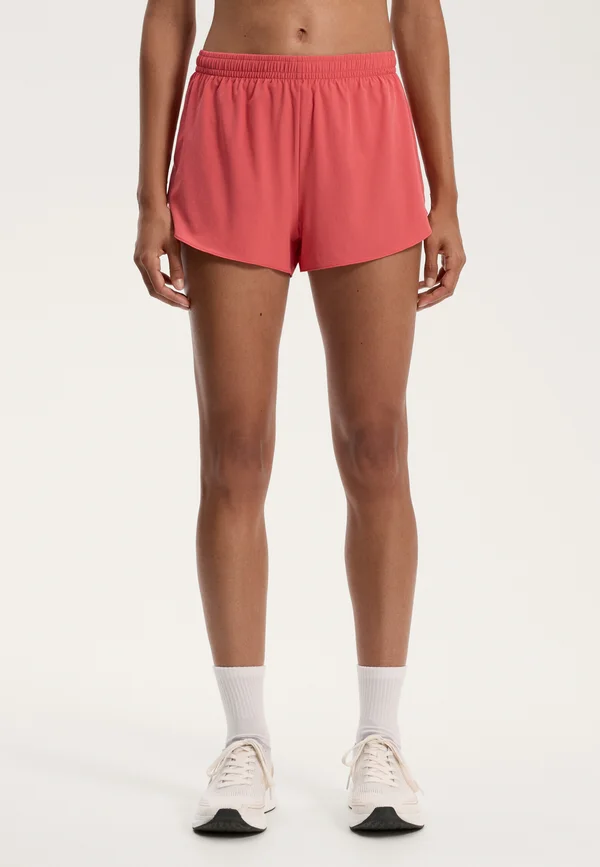 RUNNING - Kurze Sporthose - coral