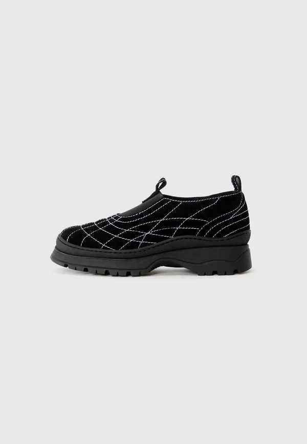 SACHA - Slipper - black