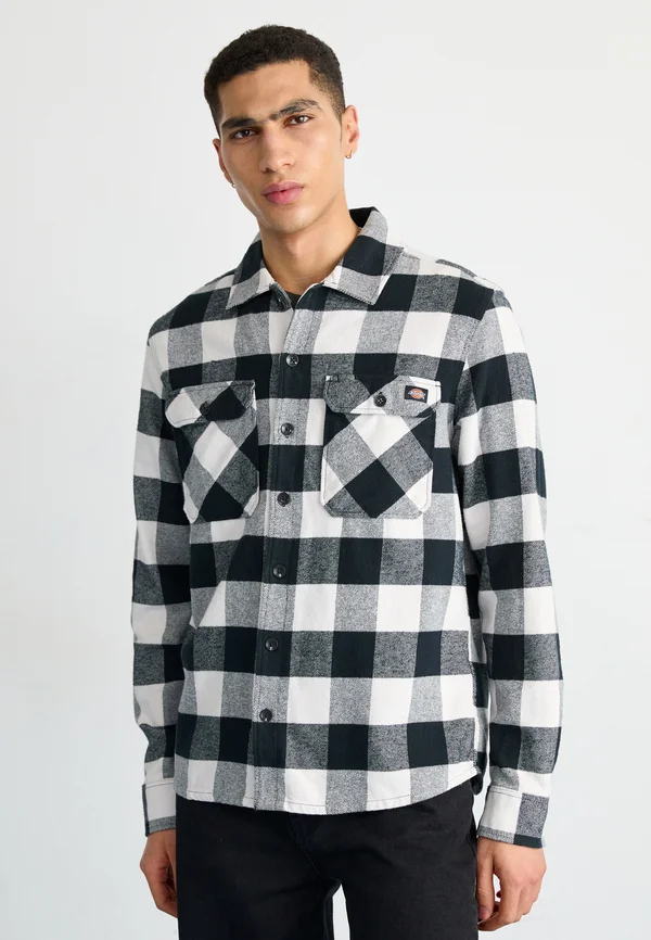 SACRAMENTO - Hemd - black