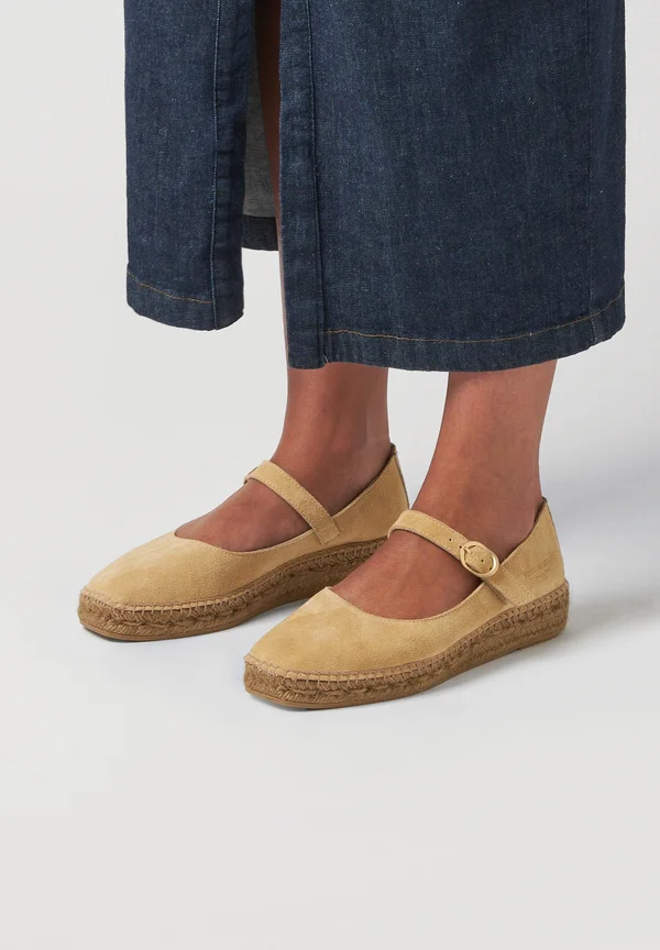 SAINTE-MAXIME - Riemchenballerina - champagne suede