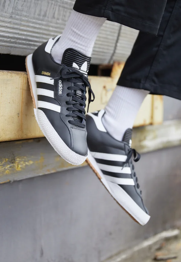 SAMBA SUPER - Sneaker low - black/running white/footwear white