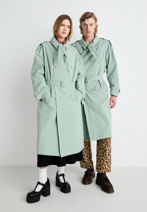 SANCHO UNISEX - Trenchcoat - green