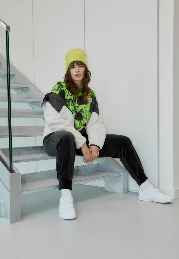SANTA CRUZ CROP - T-Shirt print - black/neon green