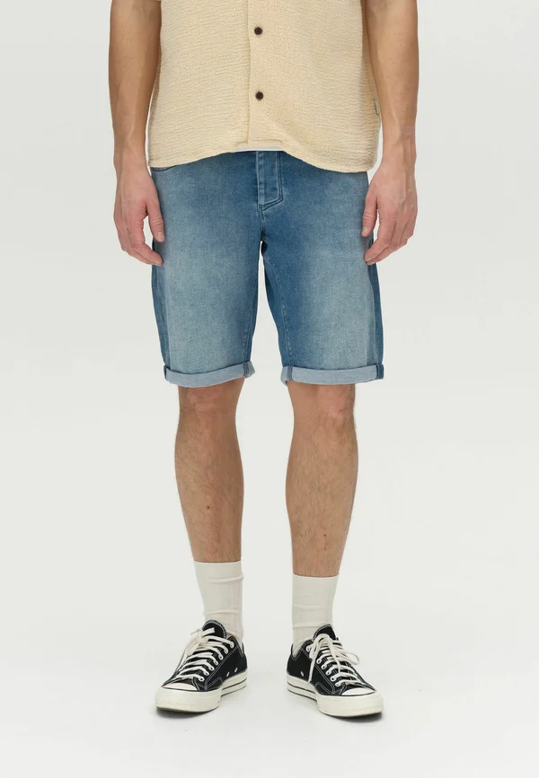 SANZA - Jeans Shorts - lt blue denim