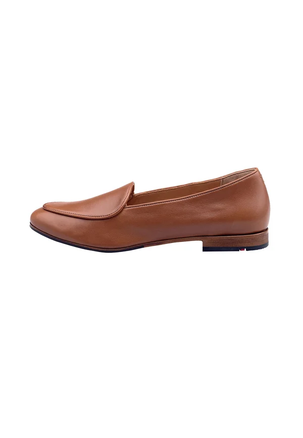 SAVIA - Slipper - cognac