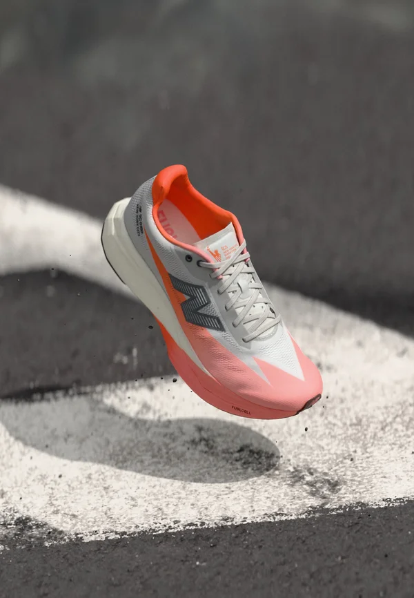 SC ELITE V5 - Laufschuh Straße - grapefruit