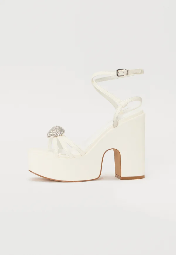 Schaftsandale - white