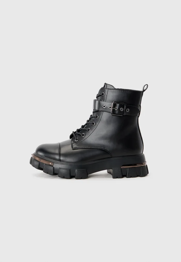 Schnürstiefelette - black