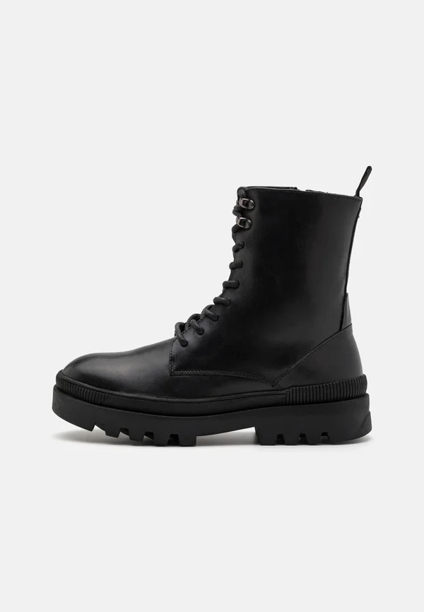 Schnürstiefelette - black