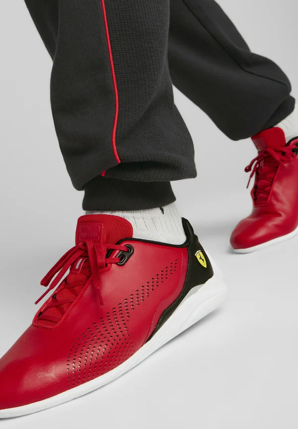 SCUDERIA FERRARI DRIFT CAT DECIMA - Sneaker low - rosso corsa/white/black