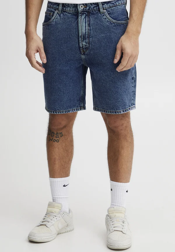 SDELMO - Jeans Shorts - middle blue denim