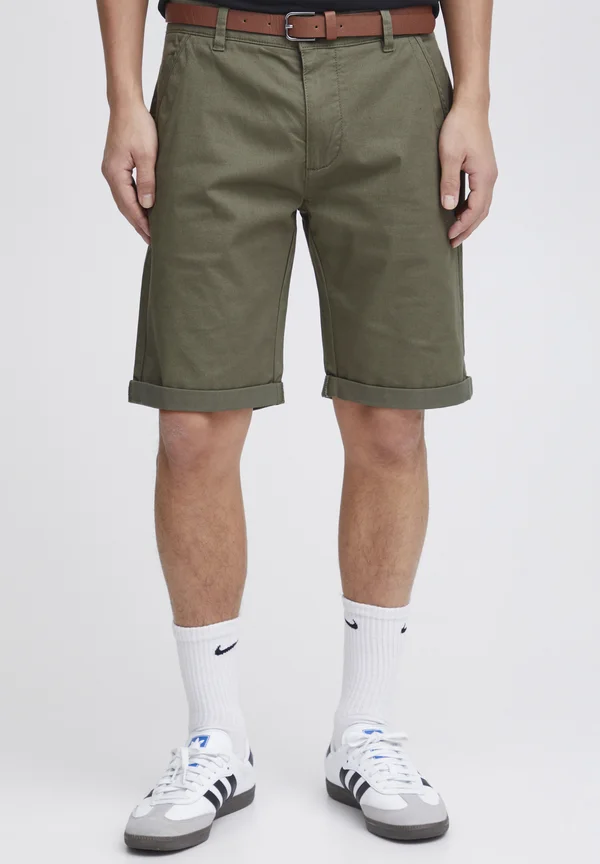 SDMONTIJO - Shorts - dusty olive