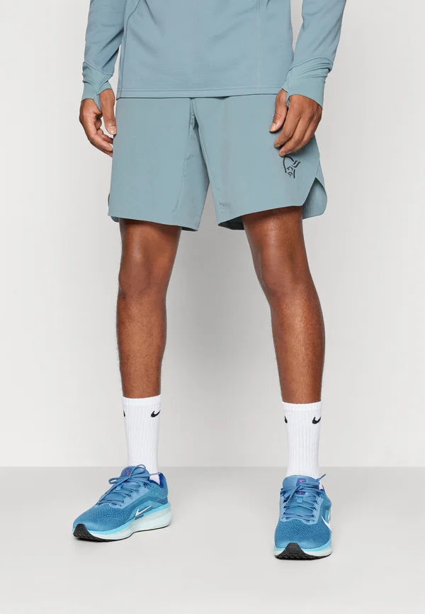 SENJA SHORTS - Kurze Sporthose - trooper