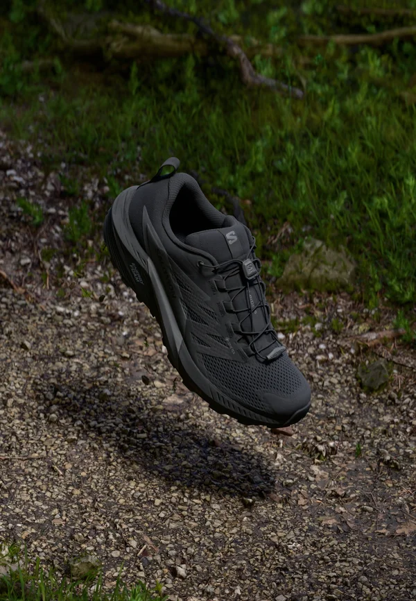 SENSE RIDE 5 GTX - Laufschuh Trail - black/magnet